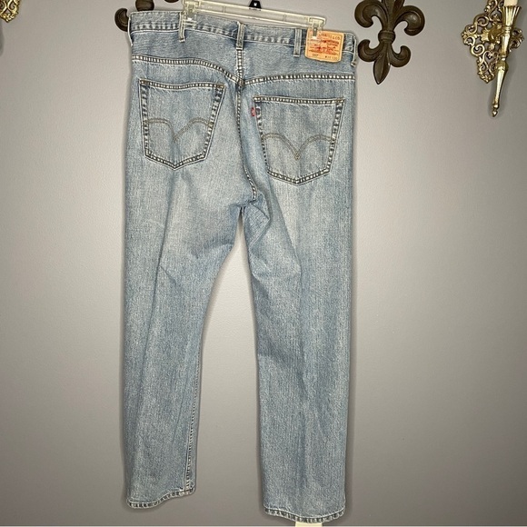 Levi’s 557 men’s 100% cotton relaxed boot cut fit blue jeans size 38 x 30 - Picture 6 of 9